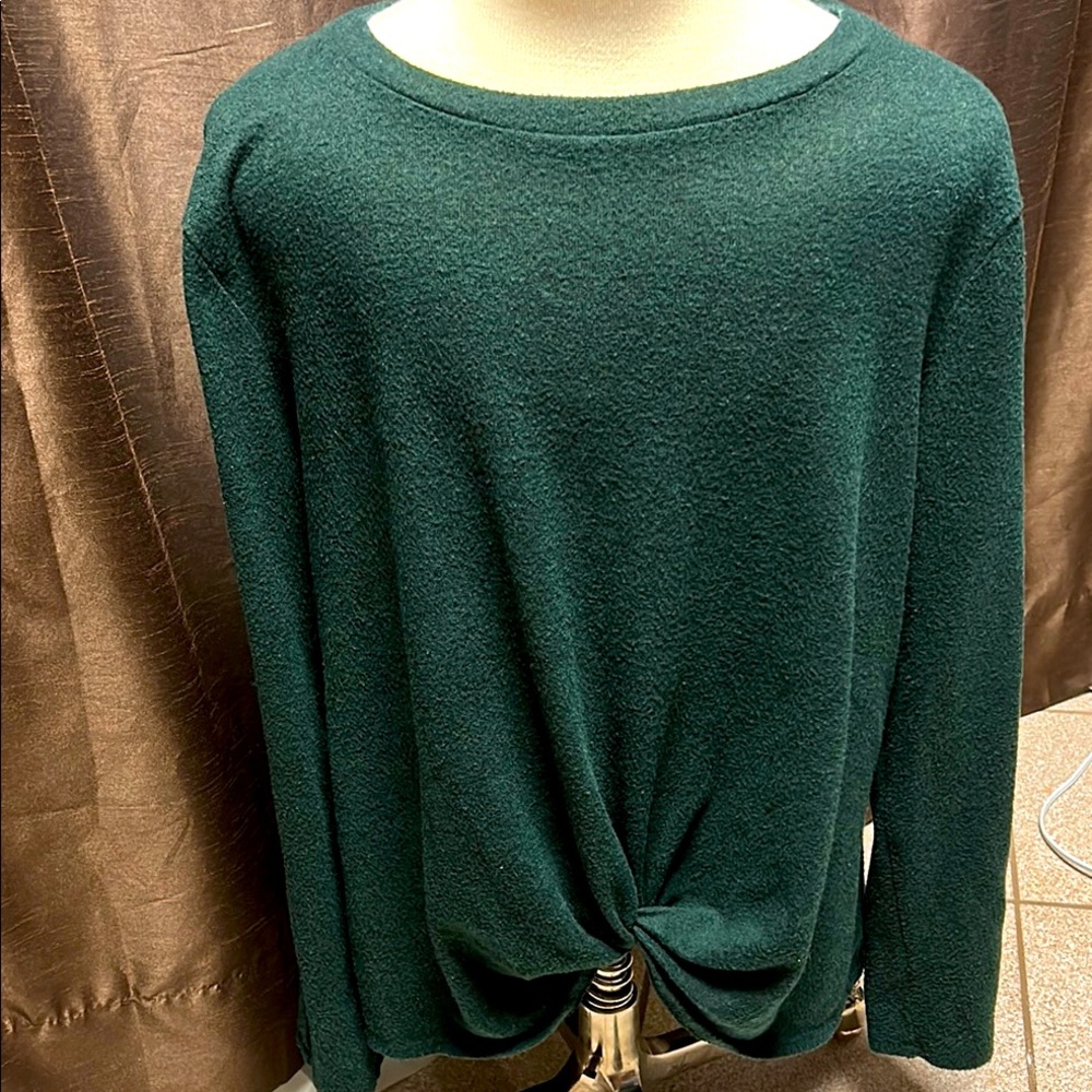 Women's Green Sweater